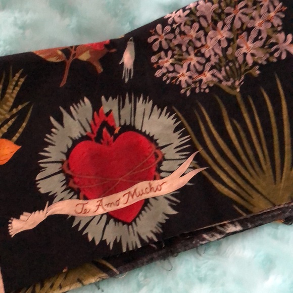 Mexican inspired scraps of fabric. Frida Kahlo, jaguars, and nopales (cactus). - Picture 2 of 6